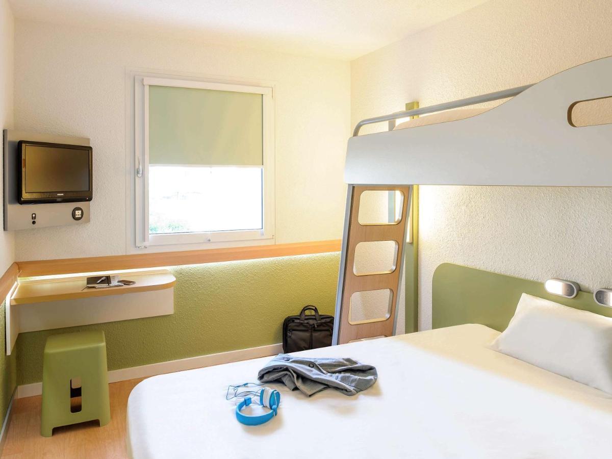 Ibis Budget Newport Экстерьер фото