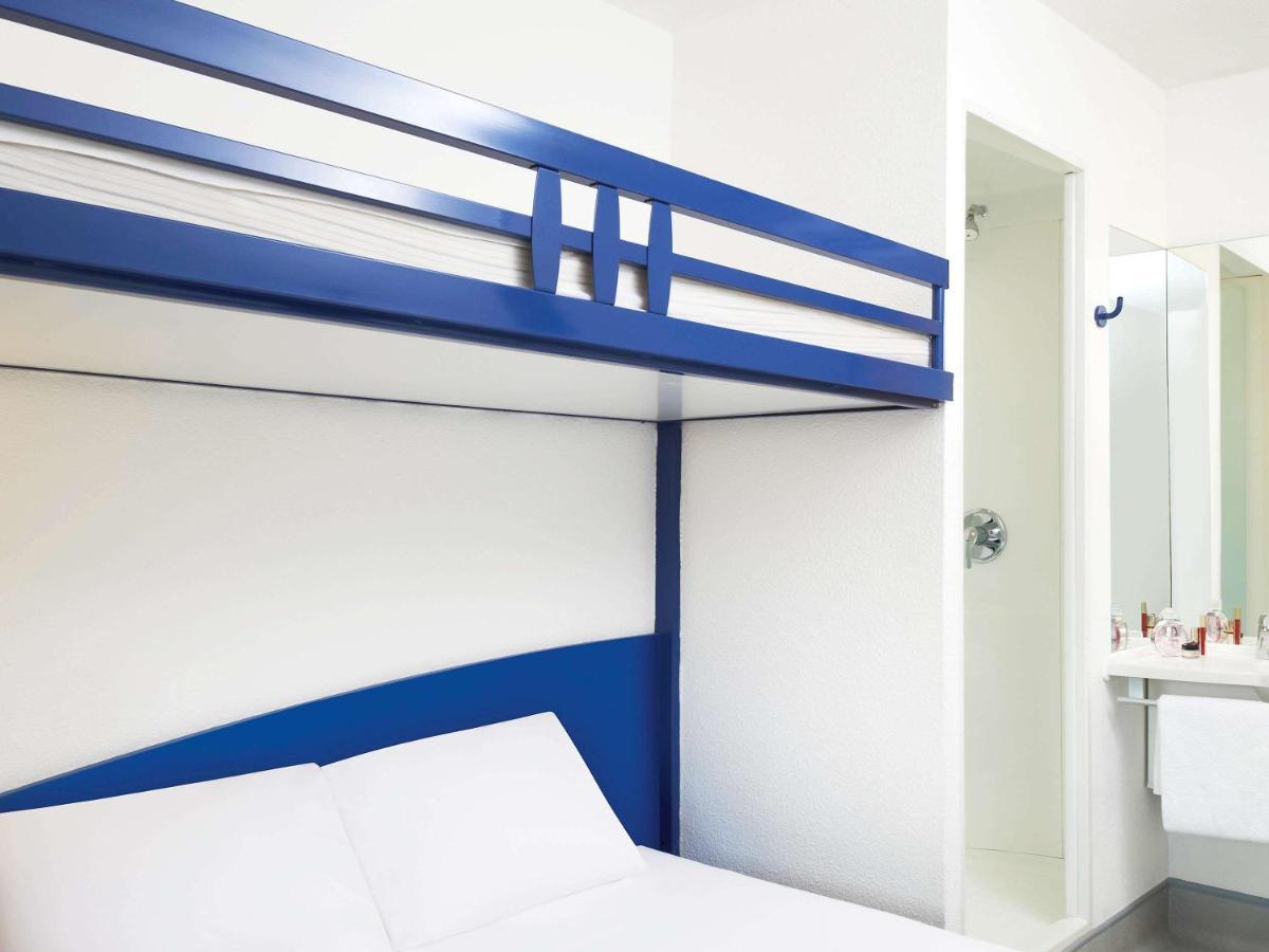 Ibis Budget Newport Экстерьер фото
